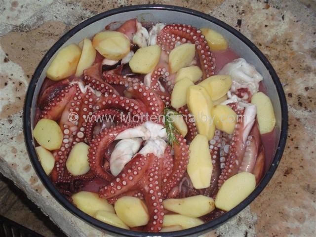 Peka, piatto tipico della Dalmazia, descrizione e ricette